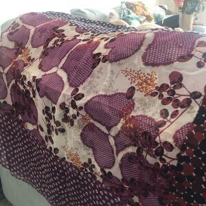 Diane Von Furstenberg Floral pattern Silk Scarf